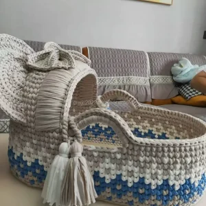 The Perfect Newborn Gift – Classic Cotton Moses Basket UK